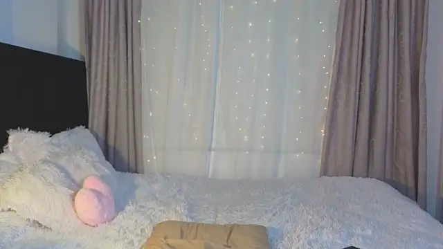 LunaVelvet777 online show from February 26, 4:06 pm