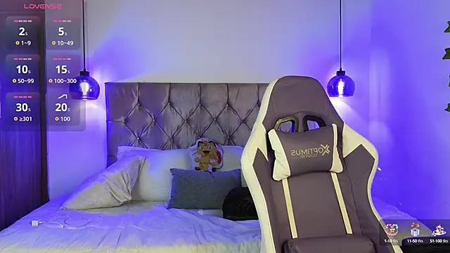 lila min online show from September 11, 1:44 pm