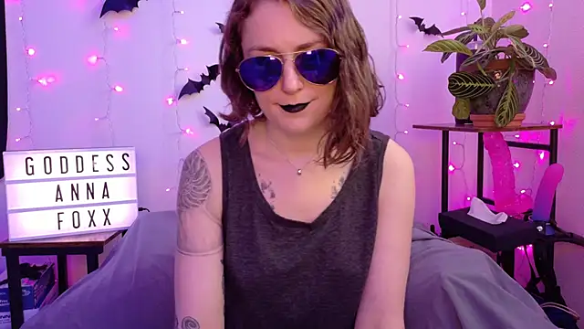 mistressannafoxx online show from February 6, 10:02 pm