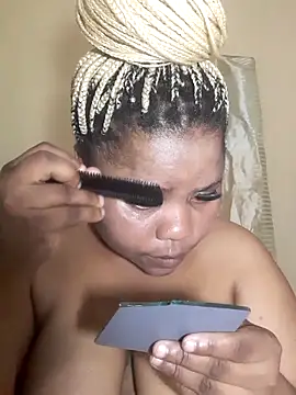 PRINCESSEMELXX93 online show from November 19, 2:44 am