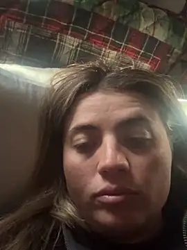 M1l3yD3w online show from November 14, 9:35 pm