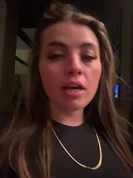 M1l3yD3w online show from February 2, 2:10 am