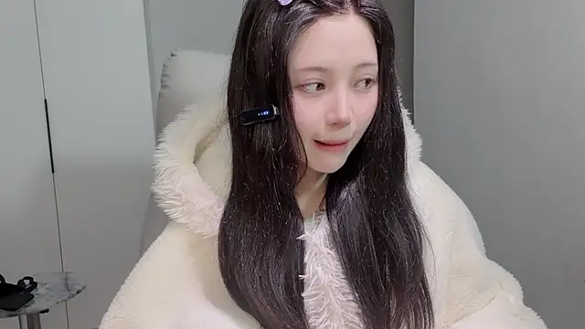 Amy-i online show from March 7, 3:42 pm