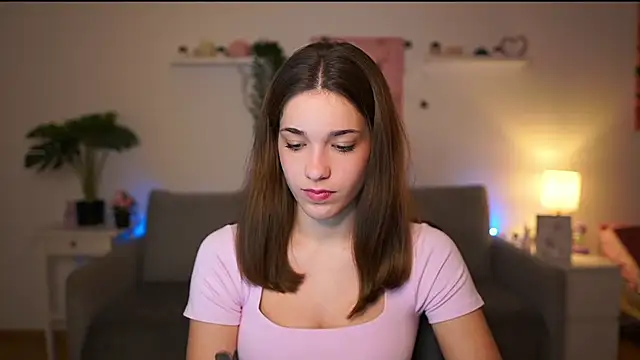 kissie cat online show from December 2, 2:12 pm