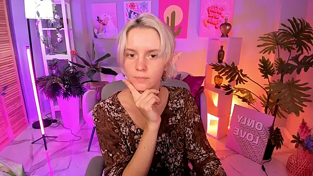 BethanyCloud online show from October 3, 2:30 am