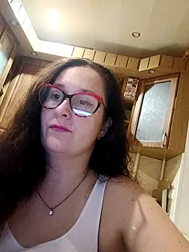 Amandda  online show from October 18, 7:03 pm