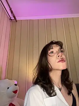 femboymel online show from February 25, 2:05 pm