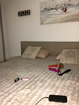 Rosieredxox online show from October 17, 8:22 pm