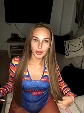 Rosieredxox online show from October 19, 5:57 pm