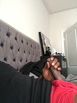 Snapshot of labishyoung25 chatting on September 25, 8:12 pm labishyoung25 online show from September 25, 8:12 pm