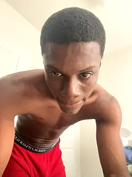 Snapshot of labishyoung25 chatting on October 14, 6:31 pm labishyoung25 online show from October 14, 6:31 pm