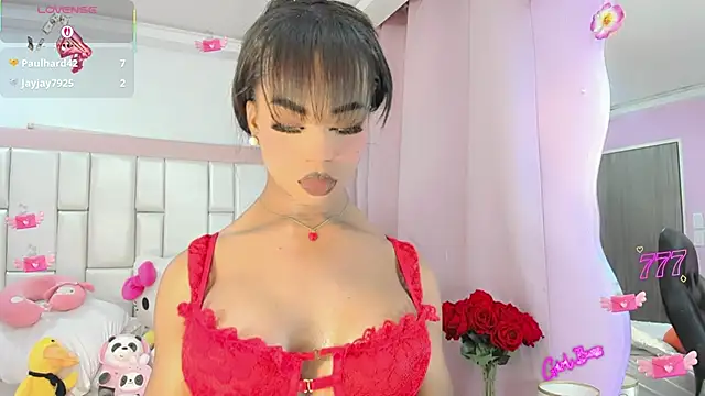 Snapshot of DarliingSweet chatting on June 19, 1:59 pm DarliingSweet online show from June 19, 1:59 pm