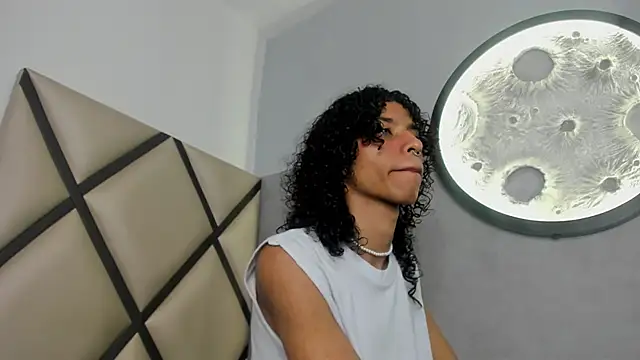 venus-03 online show from April 12, 3:33 am