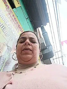 Mia-Glow online show from December 21, 2:24 pm