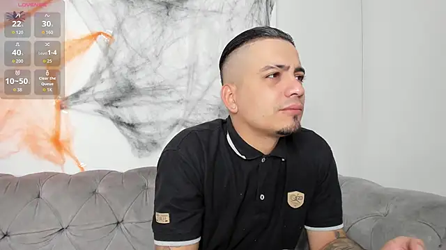 OwenStonne  online show from October 20, 3:51 am