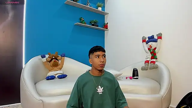 ender h0t online show from December 16, 2:00 pm