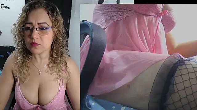 Skarleth Diaz online show from May 6, 3:13 am