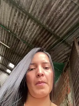 Mia jhoonson online show from November 14, 5:33 pm