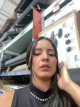 Mia jhoonson online show from March 1, 11:18 pm