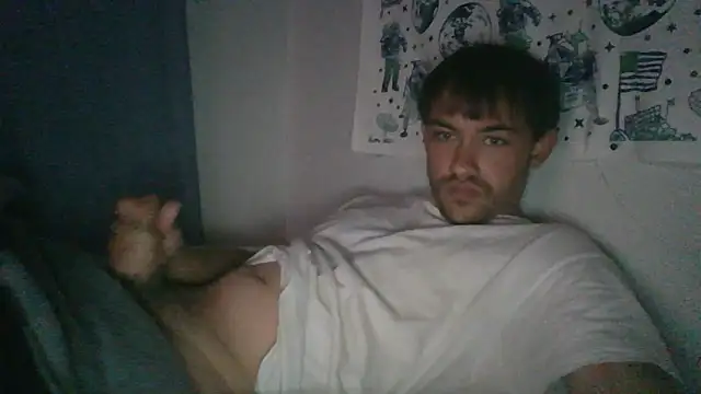 Snapshot of FirstTimeEvr chatting on February 24, 2:53 am FirstTimeEvr online show from February 24, 2:53 am