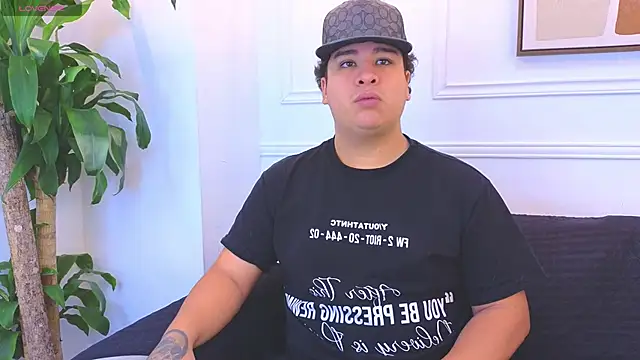 Naim Bennetsex online show from February 17, 6:36 pm