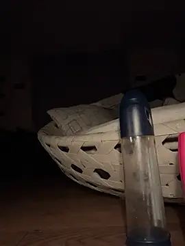 Snapshot of GiovanniBWC chatting on January 17, 12:15 am GiovanniBWC online show from January 17, 12:15 am