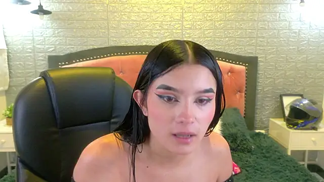 Natalie loffreda online show from February 2, 4:11 am