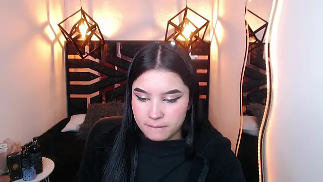 Natalie loffreda online show from April 2, 8:06 pm