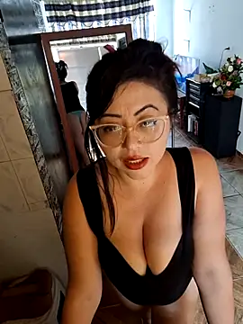 Snapshot of isa__crazy__ chatting on September 22, 7:27 pm isa crazy online show from September 22, 7:27 pm