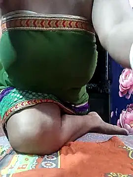 Hot-Risa online show from April 3, 7:12 pm