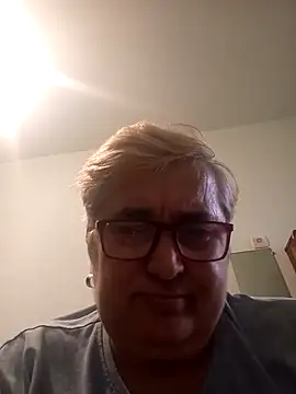 Sonya51561 online show from September 23, 1:14 pm