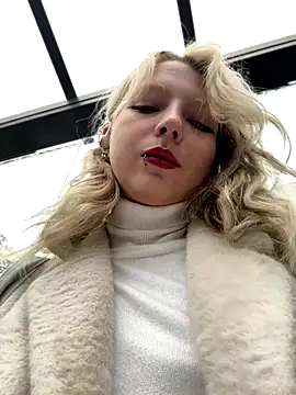 EveLittleSinner online show from October 24, 8:44 am