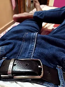 Snapshot of Alimbaby chatting on September 15, 10:59 am Alimbaby online show from September 15, 10:59 am