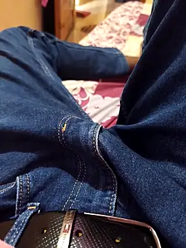 Snapshot of Alimbaby chatting on October 1, 9:37 am Alimbaby online show from October 1, 9:37 am