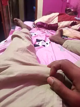 Snapshot of Alimbaby chatting on October 6, 12:13 pm Alimbaby online show from October 6, 12:13 pm