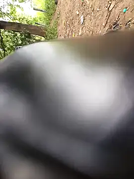 Snapshot of Alimbaby chatting on November 27, 5:42 am Alimbaby online show from November 27, 5:42 am