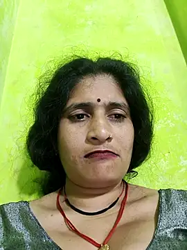 Snapshot of Hot-piuy chatting on October 30, 8:31 pm Hot-piuy online show from October 30, 8:31 pm