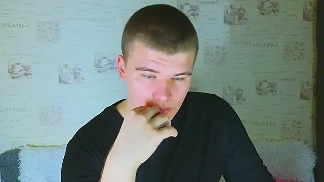 kittenmurr online show from October 1, 9:32 pm