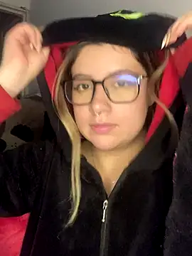 Blair Bunnyy online show from January 8, 7:54 am