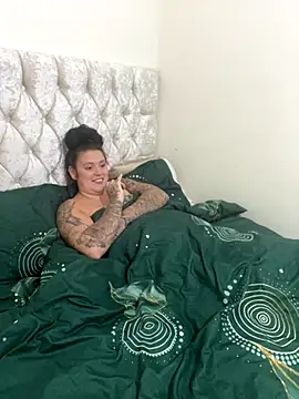 Charsworld online show from November 21, 9:30 am