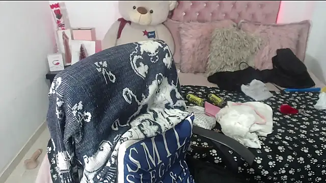 Snapshot of patty_squirt_ chatting on September 28, 3:01 am patty squirt online show from September 28, 3:01 am
