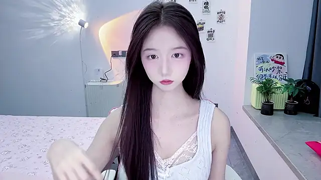 Snapshot of suger-TT chatting on October 8, 12:14 pm suger-TT online show from October 8, 12:14 pm