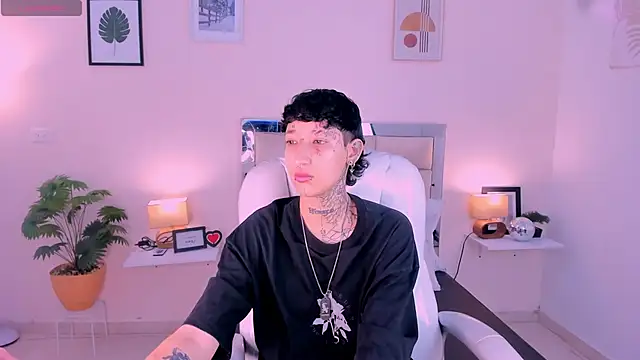 Luci Rose online show from September 25, 3:43 am