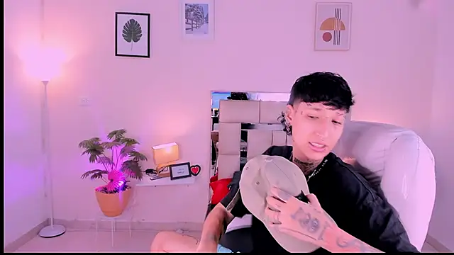 Luci Rose online show from September 30, 3:00 am