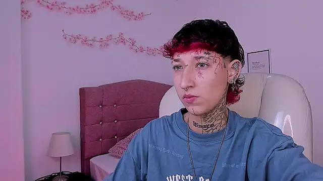 Luci Rose online show from February 28, 2:56 am