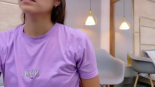 Snapshot of Ashley_HotGirl chatting on December 22, 7:55 pm Ashley HotGirl online show from December 22, 7:55 pm