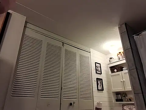 twistafatpipe online show from February 22, 7:01 pm