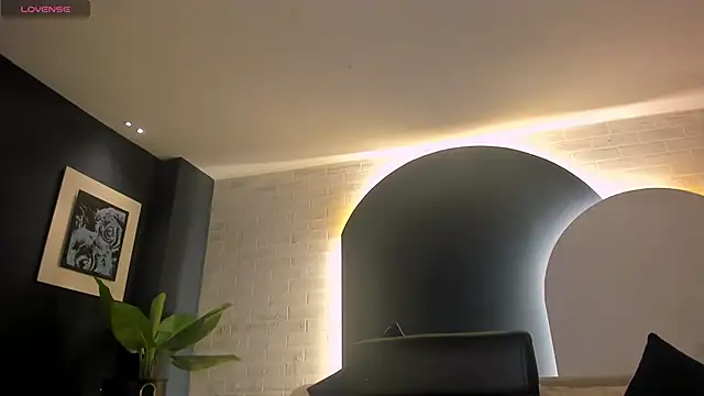 LizzCooper online show from October 30, 4:14 am