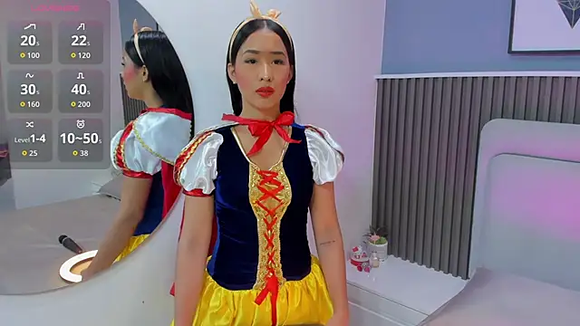 lily  star online show from November 1, 3:30 am