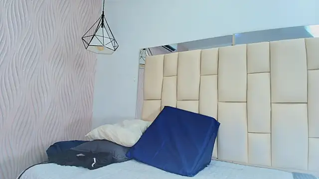 Vero Temptation online show from December 3, 12:14 pm